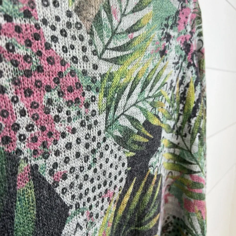 INOAH‎ Knit Tropical Artsy Abstract Colorful Tunic Top Women L USA Mix Media Hem